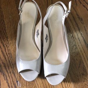Nine West Patent leather nude platform heels